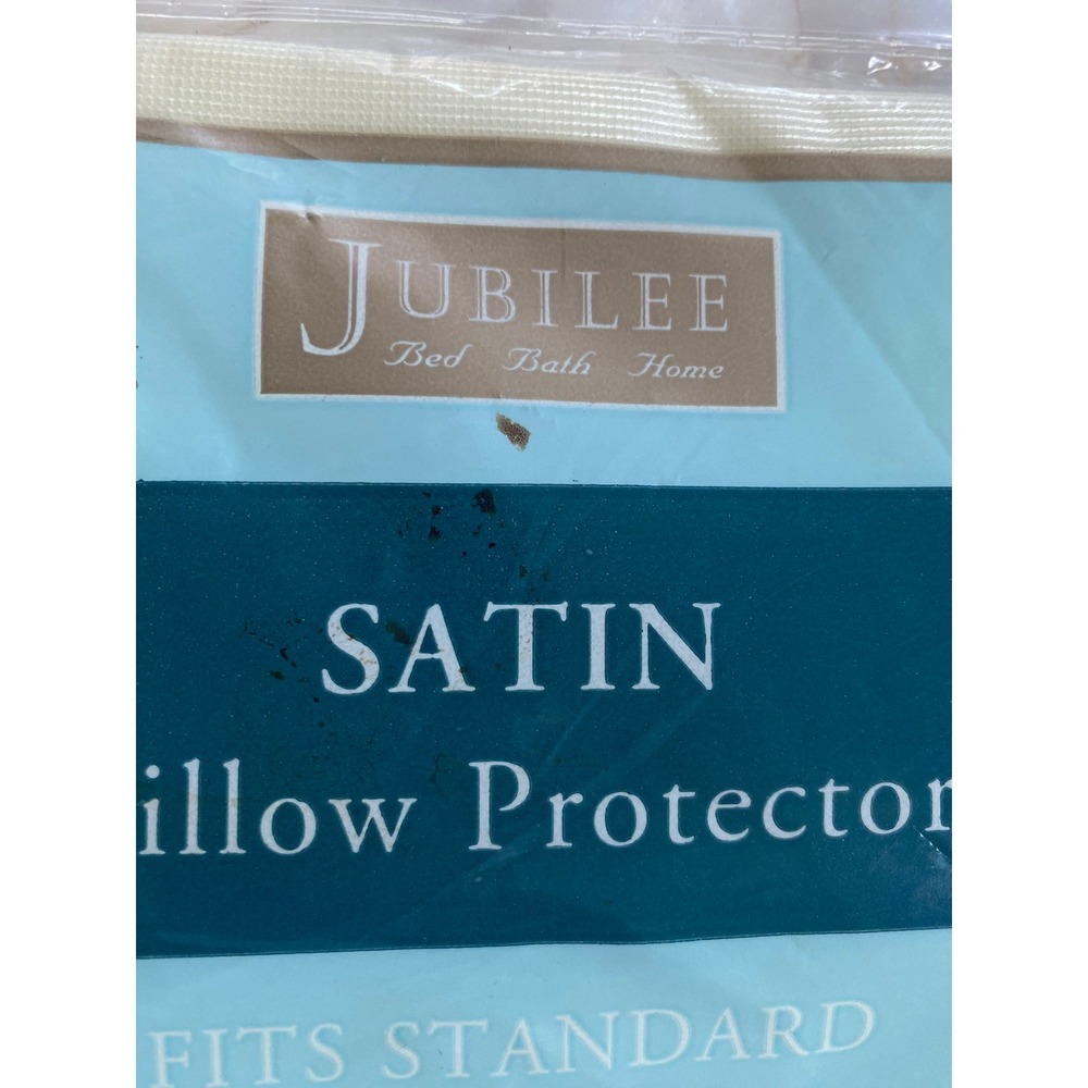 Jubilee Satin Pillow Protector Standard 20x26 Bone Off-White Hidden Zipper NEW - Picture 2 of 6